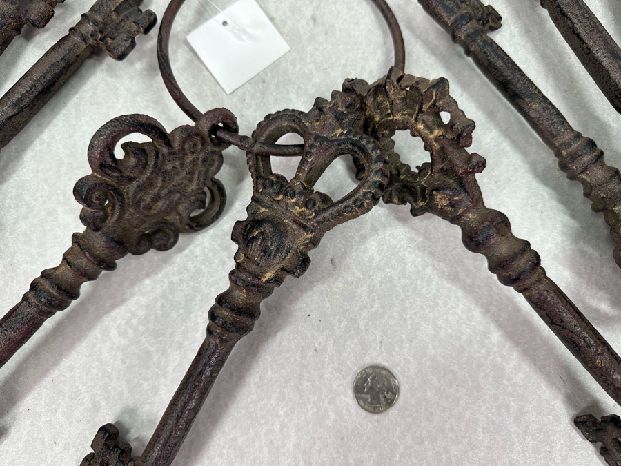 Set Of Three Large Decorative Oversized Skeleton Keys, New [Photo 2]