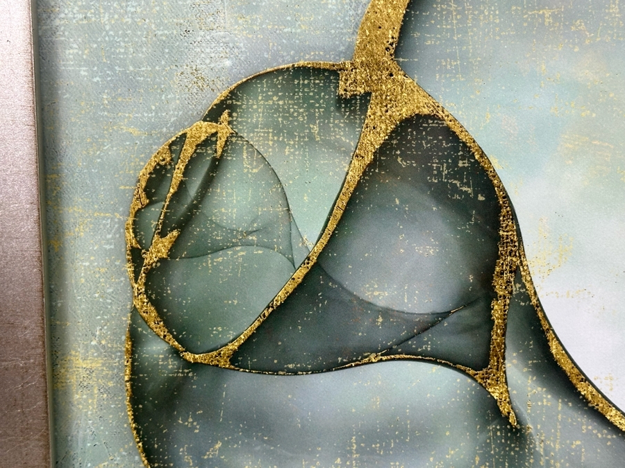 Uttermost Framed Shell Print With Silver Finish Frame, New 28' X 28' [Photo 3]