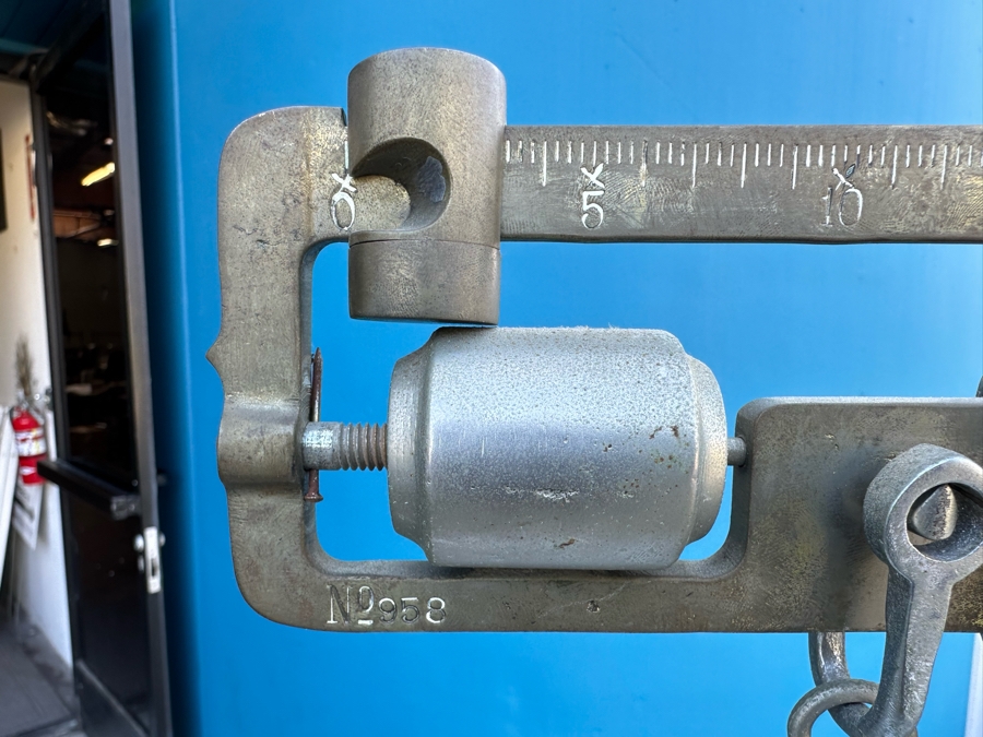 Vintage Chicago Scale Co Doctor's Medical Mechanical Scale 60'H [Photo 5]