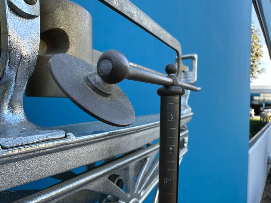 Vintage Chicago Scale Co Doctor's Medical Mechanical Scale 60'H [Photo 13]