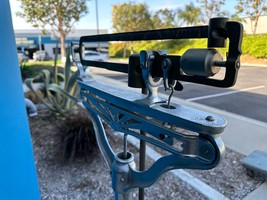 Vintage Chicago Scale Co Doctor's Medical Mechanical Scale 60'H [Photo 10]