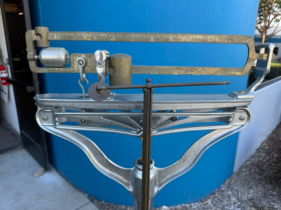 Vintage Chicago Scale Co Doctor's Medical Mechanical Scale 60'H [Photo 4]
