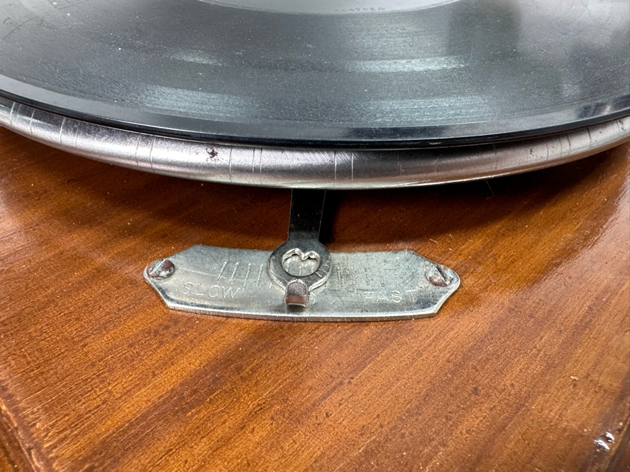 Contemporary Gramophone - Produces Sound But Works Poorly, Mainly Decorative Piece 14'W X 26'H [Photo 4]