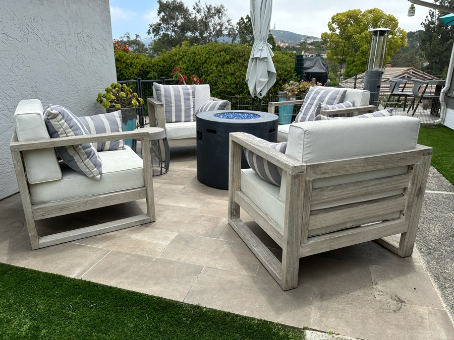 Set Of Four West Elm Outdoor Lounge Armchairs With Throw Pillows 34W X 30D X 33H Retails $3,600 [Photo 4]