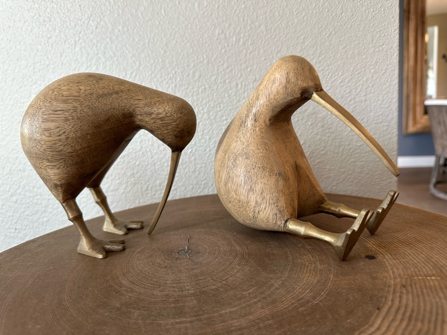 Pair Of Wooden & Metal Kiwi Bird Sculptures 6H [Photo 2]