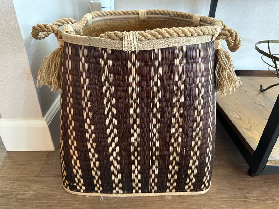 Woven Basket With Rope Handles 15'W X 15'H [Photo 3]