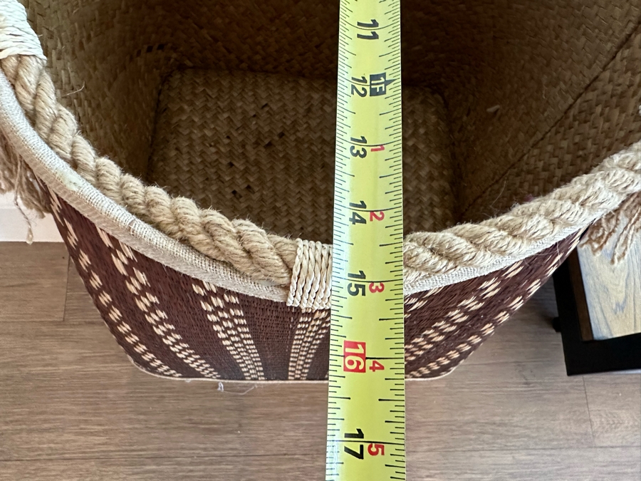 Woven Basket With Rope Handles 15'W X 15'H [Photo 4]