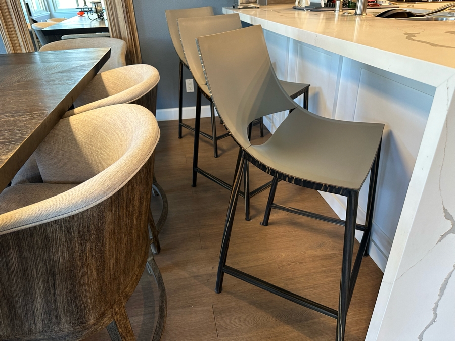 (3) Modloft Sloan Stools 23.5' Seat Height Retails $2,685 [Photo 1]