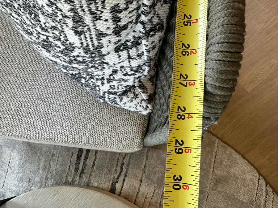 Four Modloft Modern Netta Lounge Chairs Indoor / Outdoor Chairs Retails $3,996 [Photo 11]