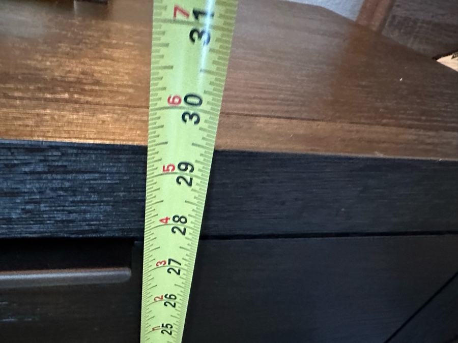 Queen Size Bed With Headboard And Bedding (Mattress Not Included) And Two Matching Nightstands 32'W X 18'D X 29.5'H [Photo 15]