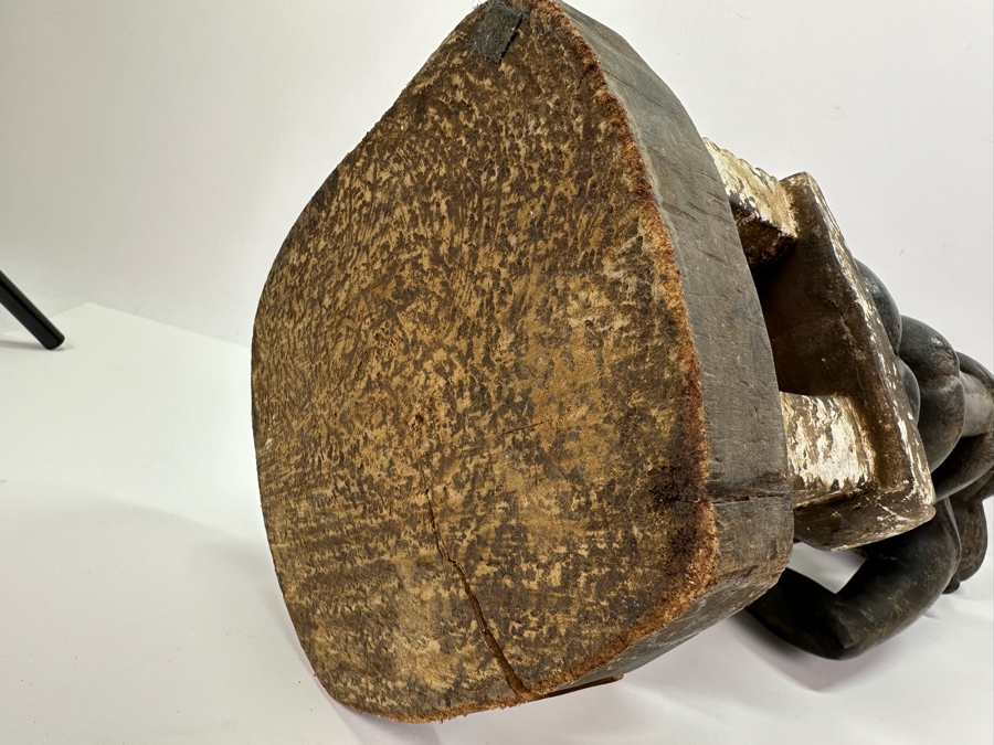 African Maternity Carved Wooden Figure Sculpture From The Ivory Coast 25'H Estimate $400 [Photo 10]