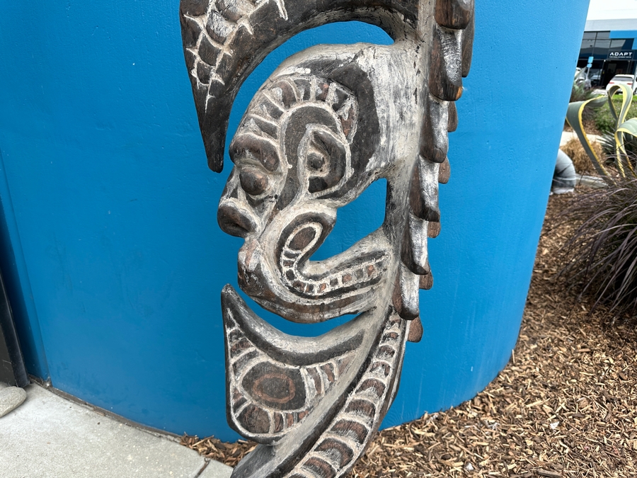 Large New Guinea Carved Wooden Statue 62'H [Photo 3]