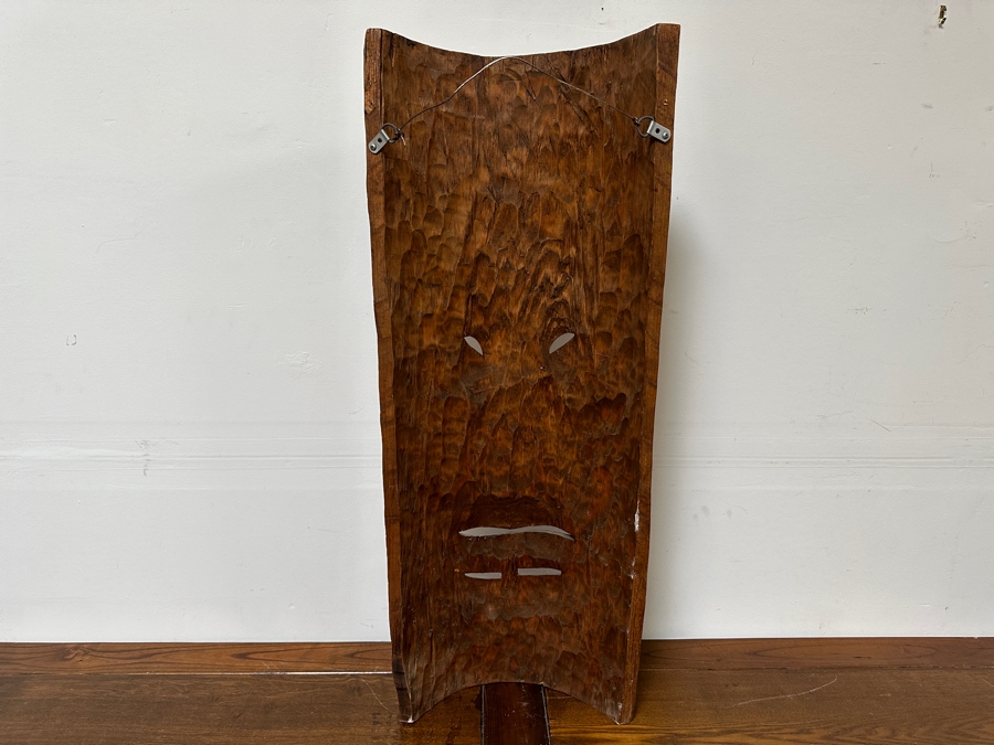 Large Carved Tree Trunk Mexican Mask 15'W X 39'H [Photo 5]