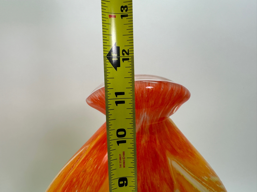 Pair of Decorative Glass Vases [Photo 5]