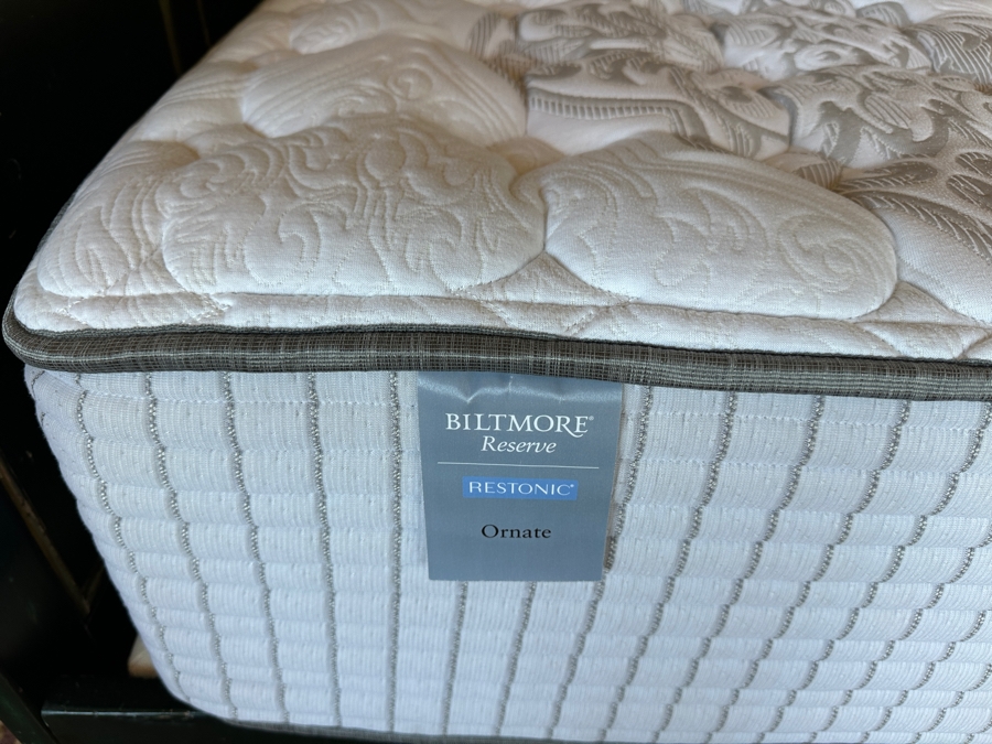 Bedroom Set Featuring King Size Bed With Footboard & Headboard Plus Matching Nightstands By South Cone Trading Company With Optional Mattress / Boxsprings [Photo 17]