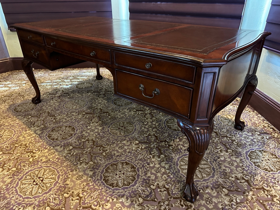 Stunning 125th Anniversary Limited Edition Sligh Executive Leather Top Desk The Ellis Line Numbered 66 Of 1880 72'W X 36'D X 30'H [Photo 6]