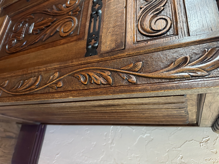 Antique Carved Tiger Oak Cabinet Credenza 88.5'W X 18'D X 42'H [Photo 13]