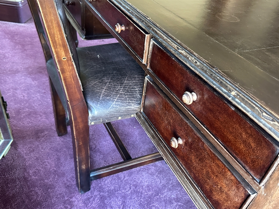 Wooden Executive Leather Top Desk With Chair 67.5'W X 30.5'D X 30.5'H [Photo 10]