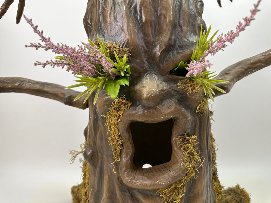 Bethany Lowe Paper Mache Haunted Tree Large 26'H [Photo 2]
