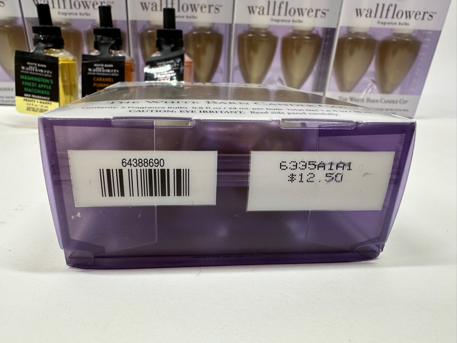 Lot of Wallflowers Bath & Bodyworks Home Fragrance Refills - 27 total [Photo 5]