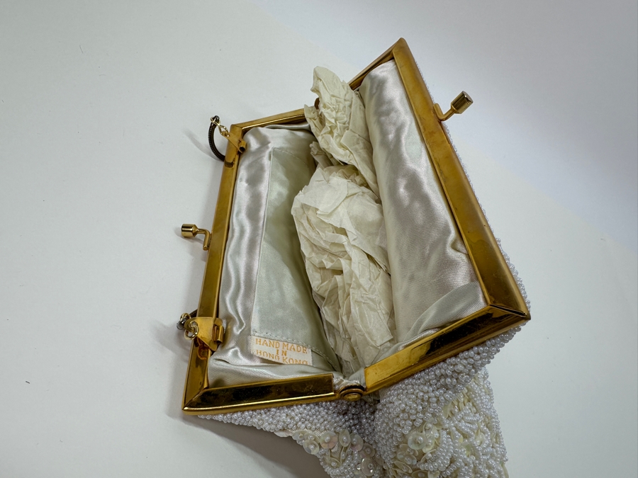 Vintage Beaded Clutch Made in Hong Kong 10'W [Photo 4]