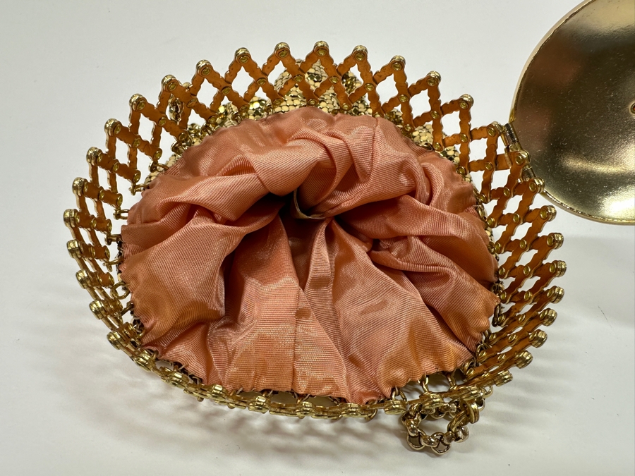 Vintage Whiting and Davis Mesh Handbag Made in US [Photo 5]