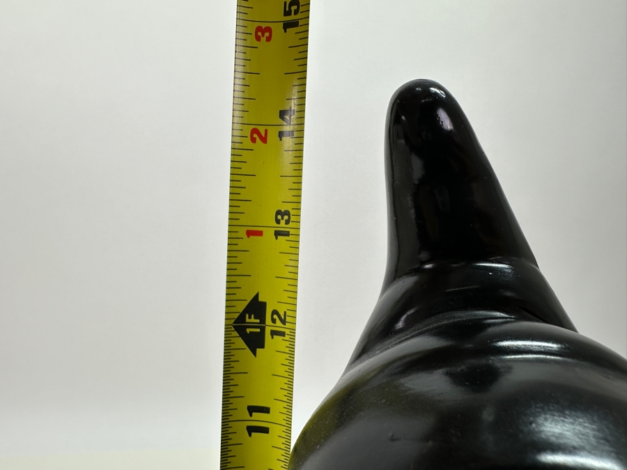 Pair of Vintage Ottmar Hörl Welcome Gnomes - Hand Signed On Bottom Of Feet 1998 14.5'H [Photo 11]