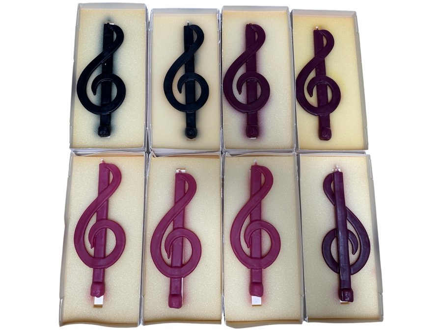 Lot of 8 Del Mar Treble Clef Beeswax Candles [Photo 1]