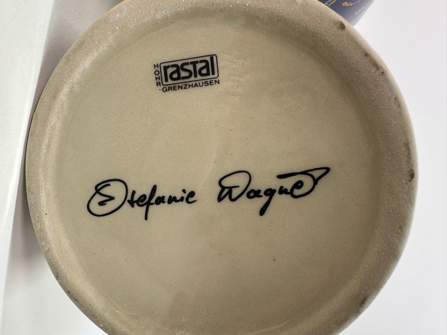 (4) 2000, 2001, 2005, 2009 Munich Oktoberfest Official Ceramic Rastal Beer Mugs 1L 7.5'H [Photo 10]