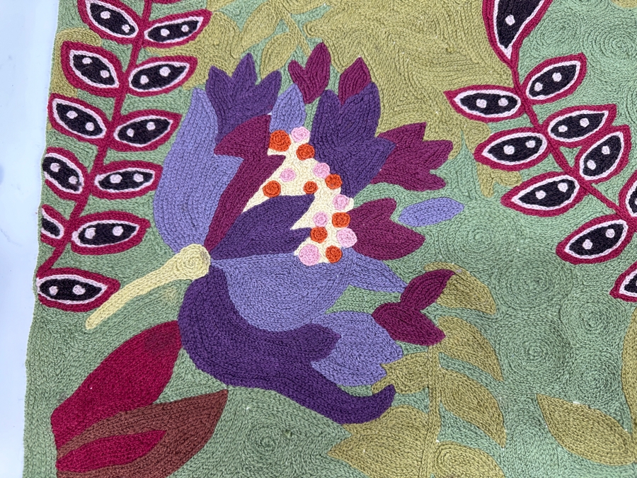 Hand Woven Crewal Embroidered Tapestry 2x3 Made in India [Photo 3]