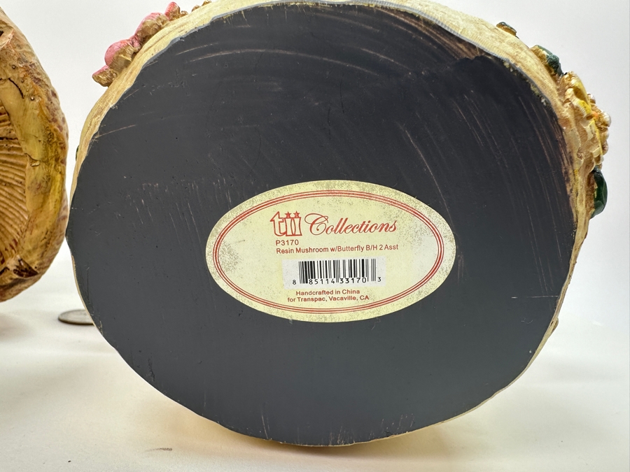 Shinoda Gnome and Tii Collections Resin Mushroom 12'H/7.5'H [Photo 7]