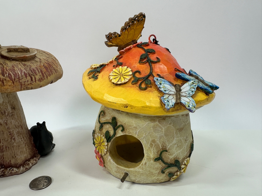 Shinoda Gnome and Tii Collections Resin Mushroom 12'H/7.5'H [Photo 3]