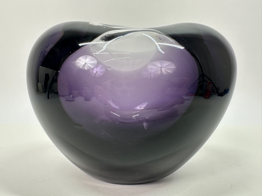 Vintage Holmegaard Glasværk Purple Heart Vase Signed HG5 PL 3412 6'W x 4.5'H [Photo 5]