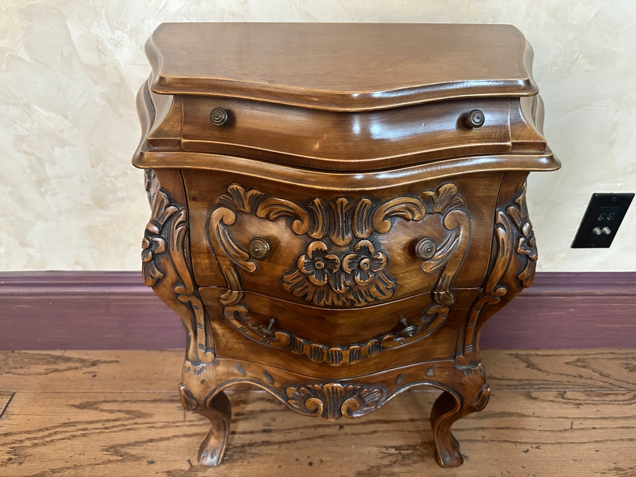 Small Italian Wooden Chest Of Drawers 20W X 11D X 25H [Photo 2]