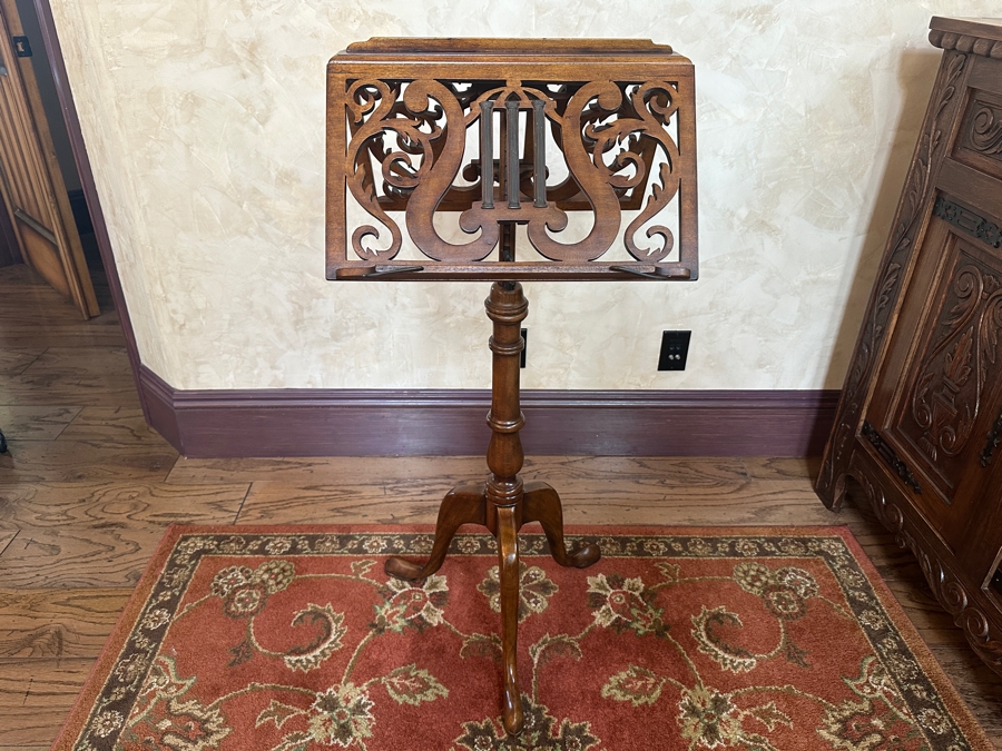 Wooden Freestanding Sheet Music Stand By Highland House Adjustable 41H [Photo 2]