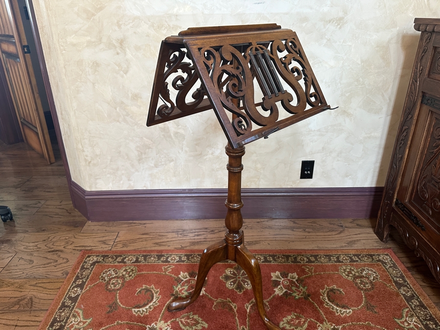 Wooden Freestanding Sheet Music Stand By Highland House Adjustable 41H [Photo 5]