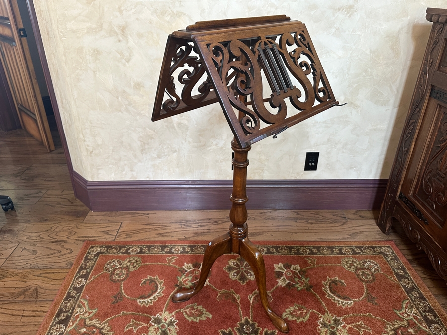 Wooden Freestanding Sheet Music Stand By Highland House Adjustable 41H [Photo 4]