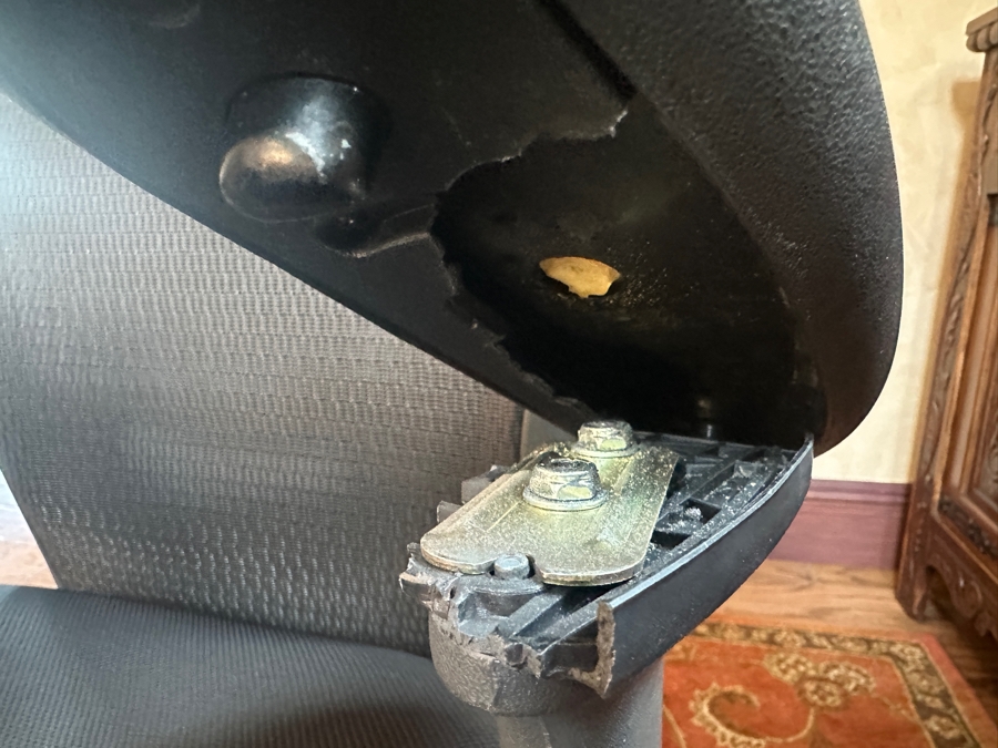 CXO Nightingale Office Chair - See Photos - One Arm Rest Is Damaged And Needs Replacement Retail $1,500  [Photo 10]