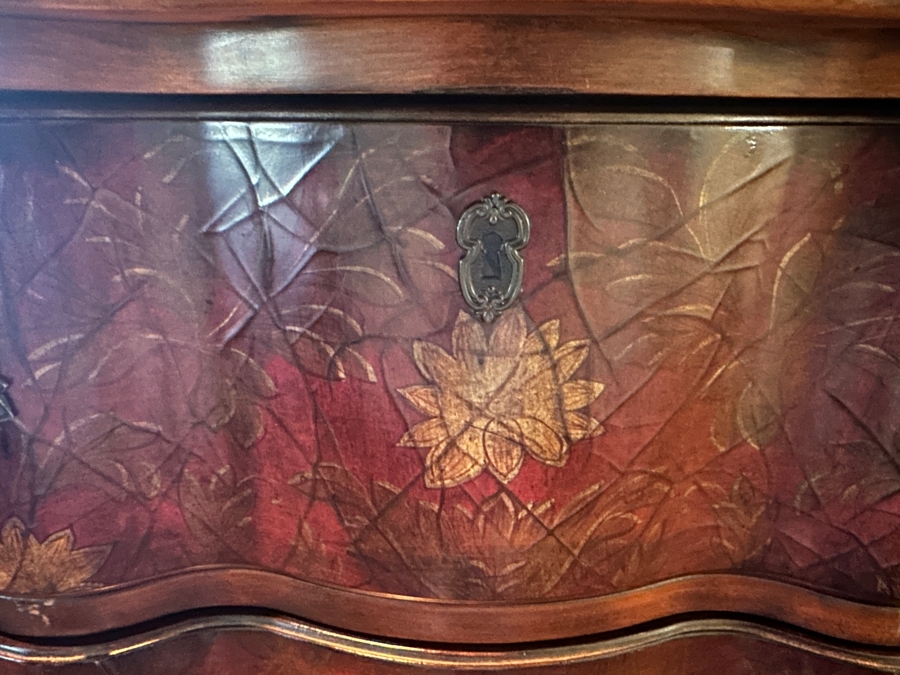 Wooden Chest of Drawers with Serpentine Front 36'W x 19'D x 34'H [Photo 5]