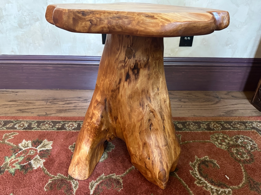 Organic Sculptural Wooden Side Table 16.5'W x 13'D x 19'H [Photo 3]