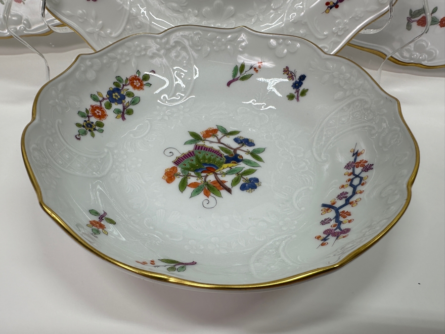 Meissen (Germany) Fine Porcelain Individually Hand Painted 'Butterfly Painting With Gold Rim' Schmetterling Starter Set, Service For 2, (Dinner Plate, Salad Plate, Bowl, Cup & Saucer) X 2 - 10 Pieces - Each An Original Work Of Art - Estimate $2,500 [Photo 5]