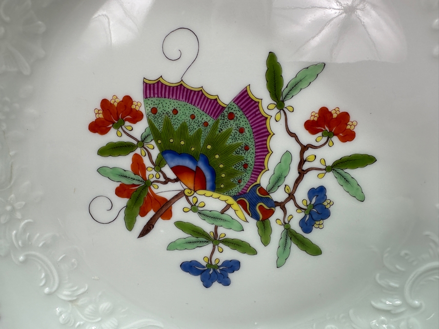 Meissen (Germany) Fine Porcelain Individually Hand Painted 'Butterfly Painting With Gold Rim' Schmetterling Starter Set, Service For 2, (Dinner Plate, Salad Plate, Bowl, Fancy Cup & Saucer) X 2 - 10 Pieces - Each An Original Work Of Art - Estimate $2,500 [Photo 32]
