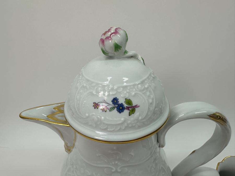 Meissen (Germany) Fine Porcelain Individually Hand Painted 'Colorful Chinese Butterfly Painting With Gold Rim' Schmetterling, Coffee Pot 10H & Creamer 4H Estimate $1,800 [Photo 6]