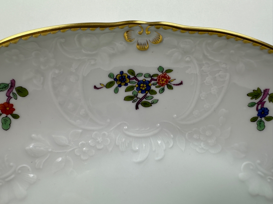 Meissen (Germany) Fine Porcelain Individually Hand Painted 'Colorful Chinese Butterfly Painting With Gold Rim' Schmetterling, Service Charger Plate 12W Estimate $300 [Photo 4]