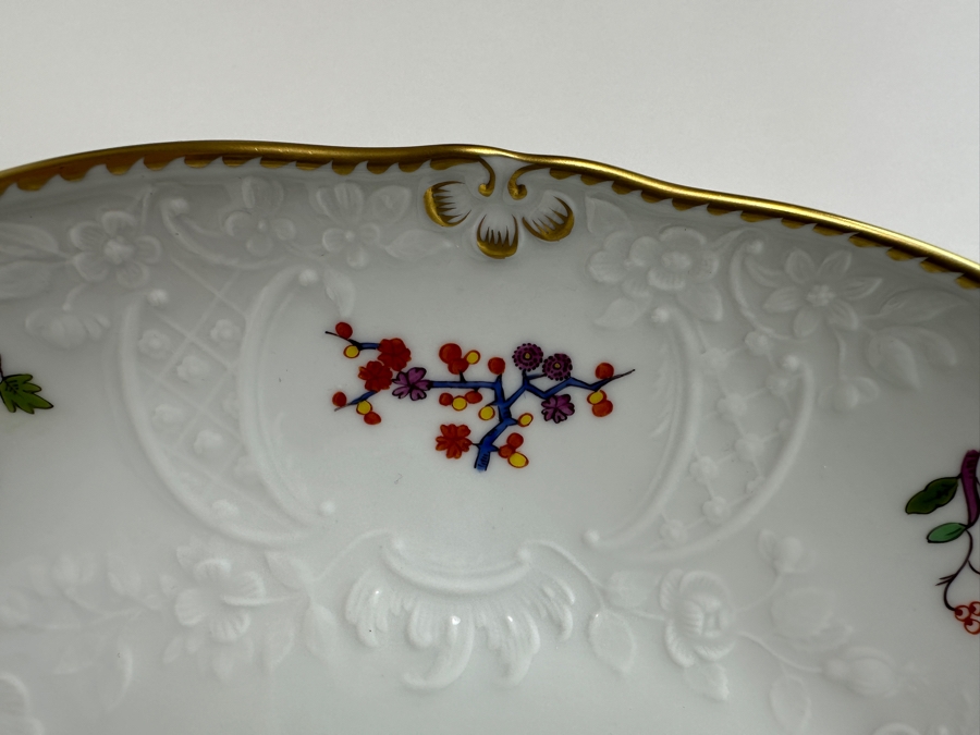 Meissen (Germany) Fine Porcelain Individually Hand Painted 'Colorful Chinese Butterfly Painting With Gold Rim' Schmetterling, Service Charger Plate 12W Estimate $300 [Photo 5]