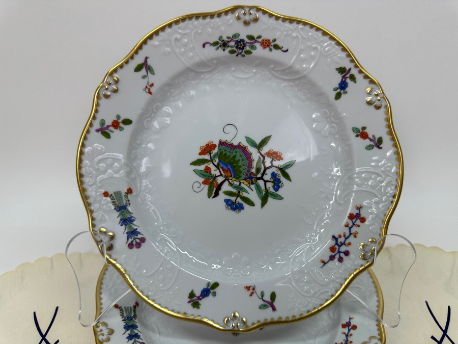 Meissen (Germany) Fine Porcelain Individually Hand Painted 'Colorful Chinese Butterfly Painting With Gold Toothed Edge' Schmetterling, Six Underplates For Cup & Saucer 7-1/8'W Estimate $1,200 [Photo 3]