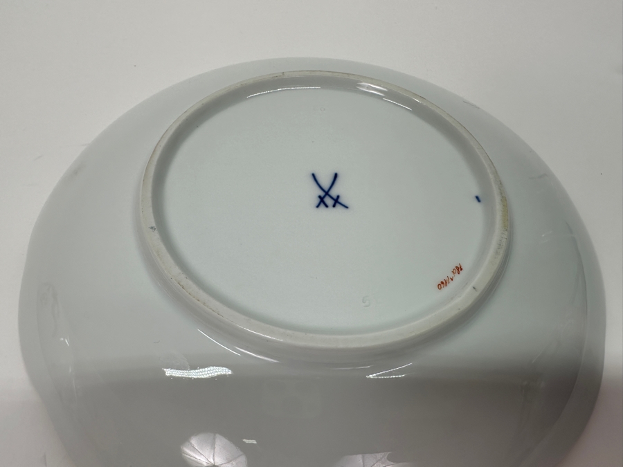 Meissen (Germany) Fine Porcelain Individually Hand Painted Purple Dragon Double-Handled Cup 6.5W With Lid And Underplate 7.5W Estimate $700 [Photo 17]