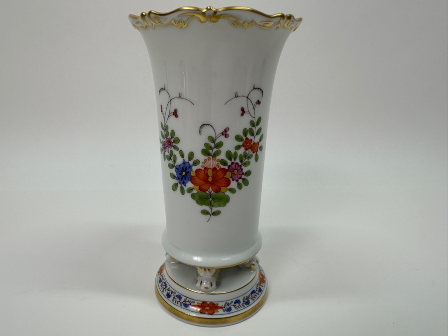 Meissen (Germany) Fine Porcelain Individually Hand Painted 'Colorful Indian Flower Painting, 2 Parts, Gold Edge' Dekor 451110 Vase 6H Estimate $300 [Photo 6]