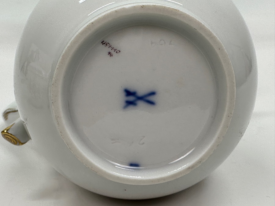 Meissen (Germany) Fine Porcelain Individually Hand Painted 'Colorful Indian Flower Painting, 2 Parts, Gold Edge' Dekor 451110 Coffee Pot 9.5H, Creamer 4.5H & Sugar 3.75H Estimate $2,050 [Photo 18]