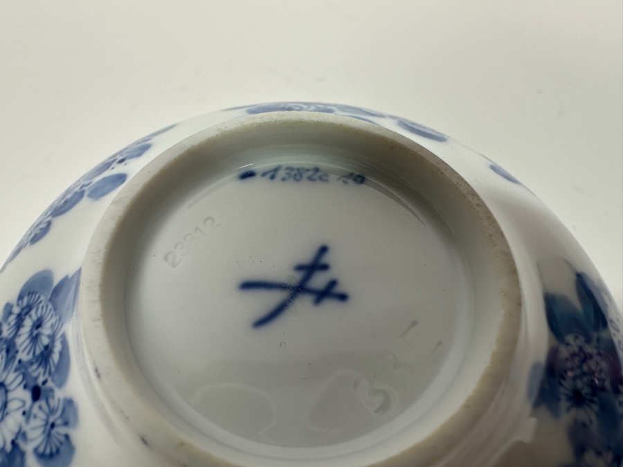 Meissen (Germany) Fine Porcelain Individually Hand Painted 'Summer Night's Dream By Heinz Werner' Footed Cup 2.75H Estimate $300 [Photo 9]